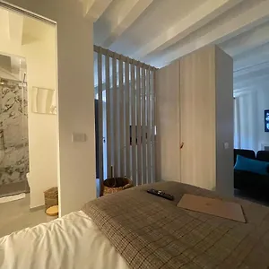 brera-charme-suite.italymilanhotels.net/