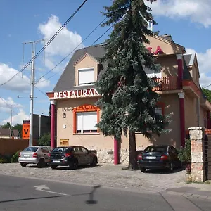 ** Szálloda Attila Magyarország
