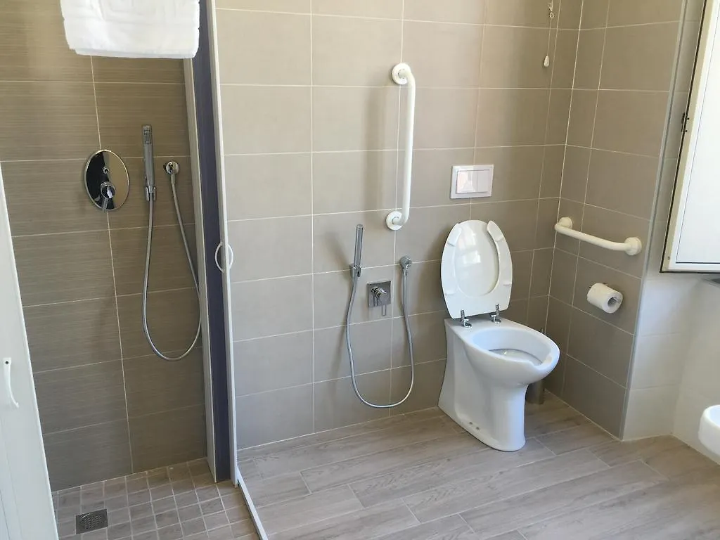 B&B Funikuli Funikula Neapel 2*,  Italien