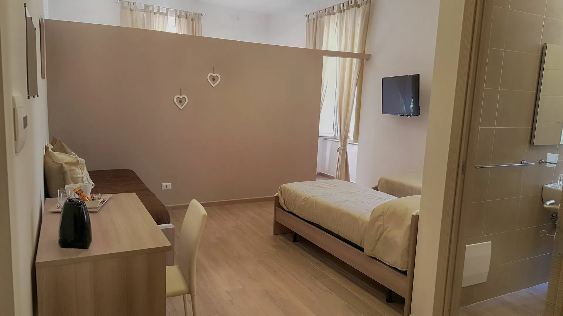 B&B Funikuli Funikula Neapel 2*,