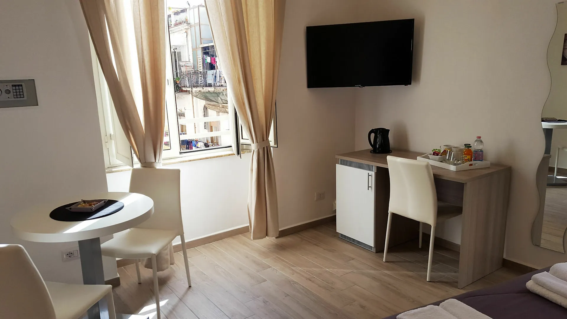 B&B Funikuli Funikula Neapel Pensionat