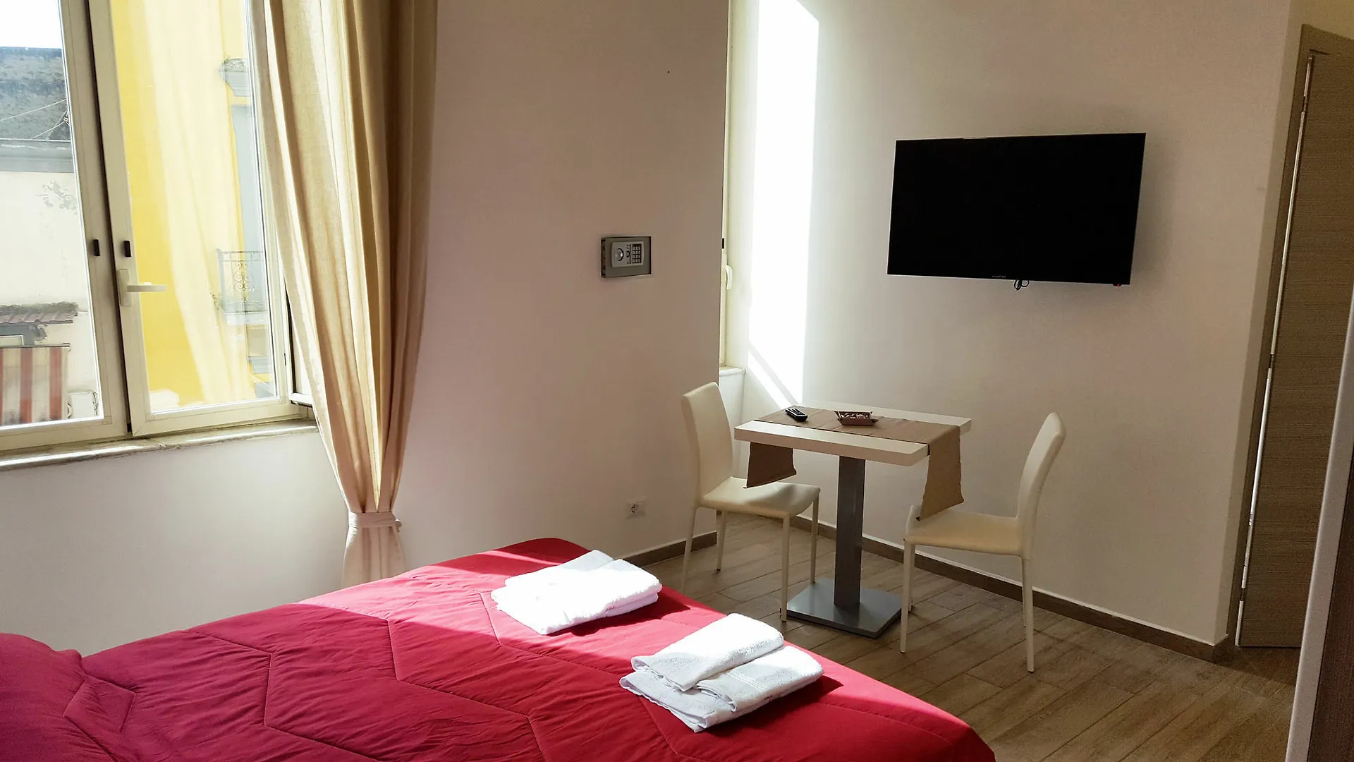 B&B Funikuli Funikula Neapel Pensionat